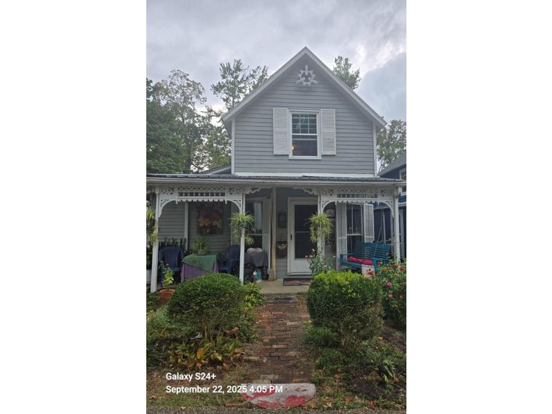 331 16th St. Lancaster OH 43130 Residential - Main Photo