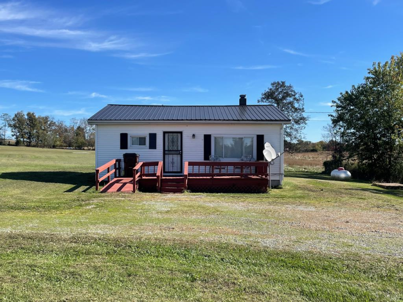 19448 St. Rt. 772 Waverly OH 45690 Residential - Main Photo