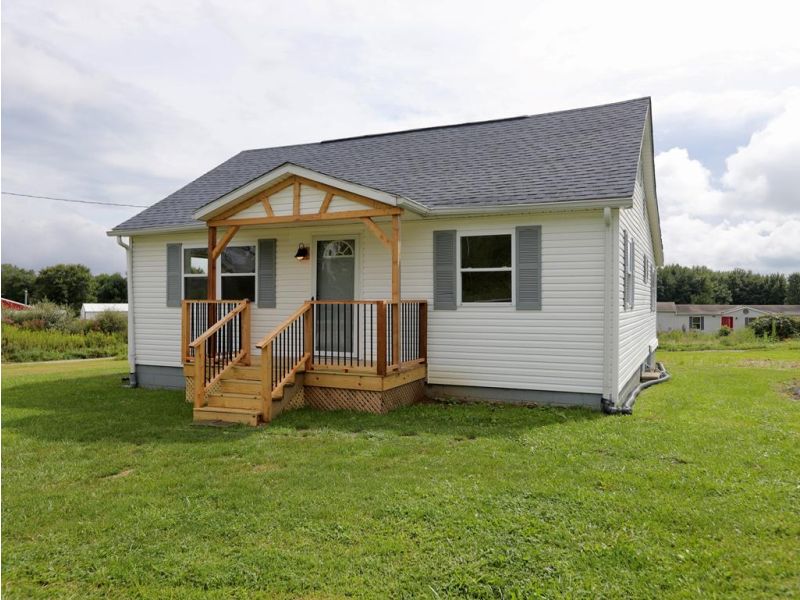 1414 Dixon Run Road Jackson OH 45656 Residential - Main Photo