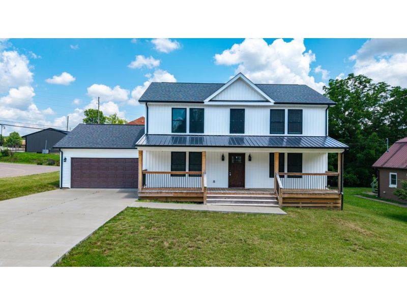 37 Pine Street Rio Grande OH 45674 Residential - Main Photo