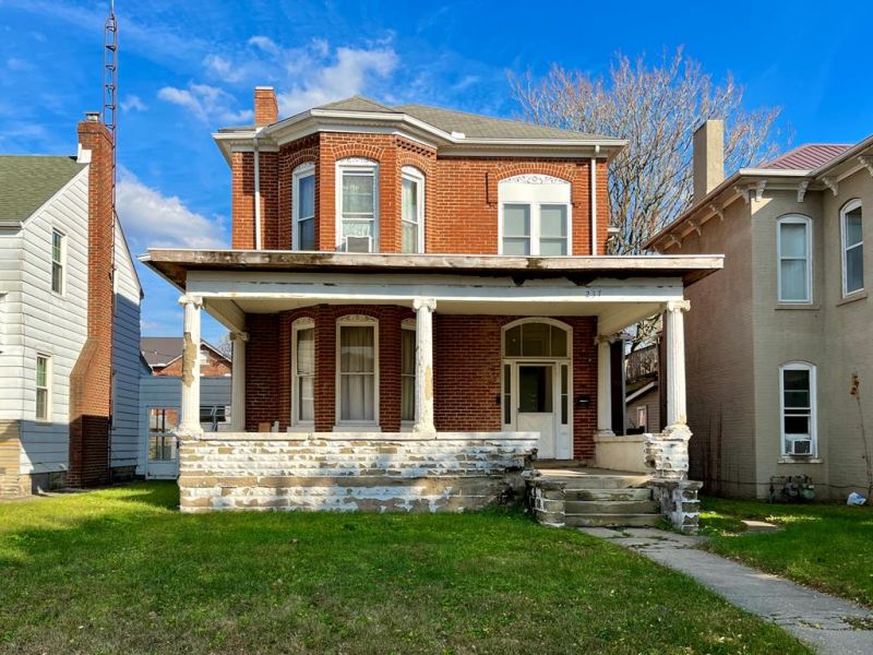 237 S Paint Street Chillicothe OH 45601 Residential