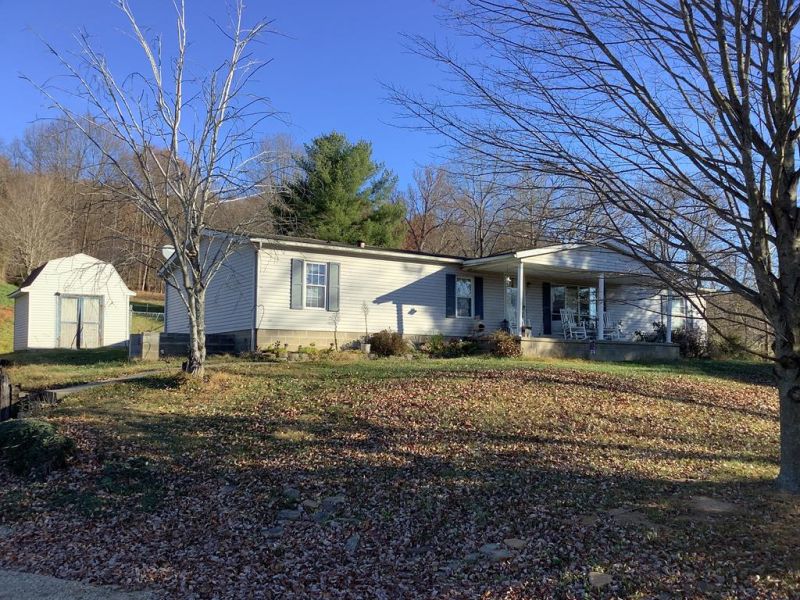 933 Owl Creek Frankfort OH 45628 Residential - Main Photo