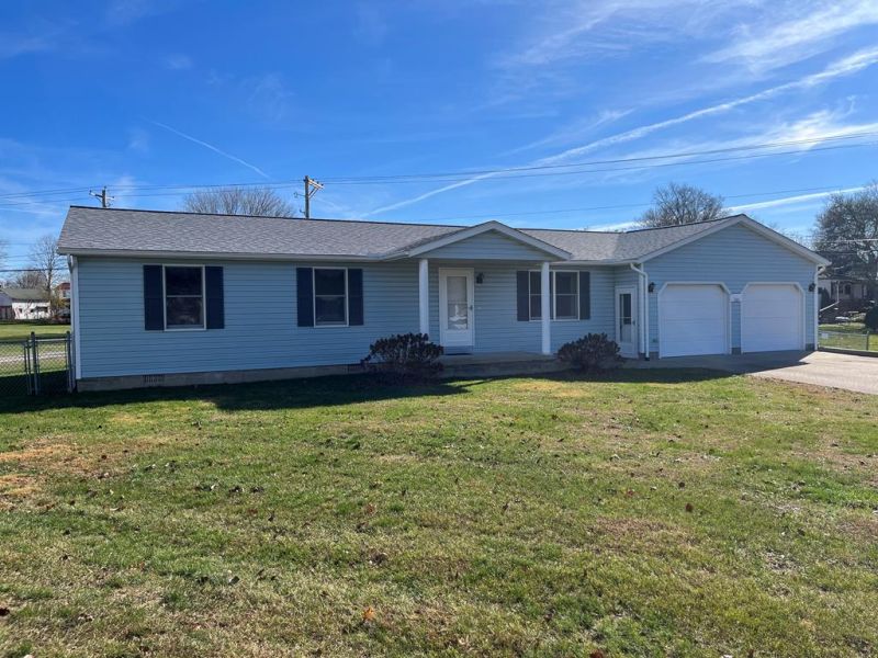 304 Elizabeth Lane Waverly OH 45690 Residential - Main Photo