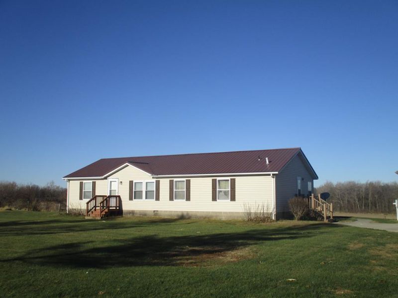 10000 St. Rt. 207 Clarksburg OH 43115 Residential - Main Photo