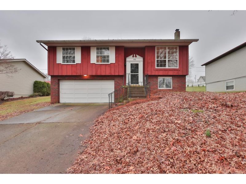 142 Maple Ave. Jackson OH 45640 Residential - Main Photo