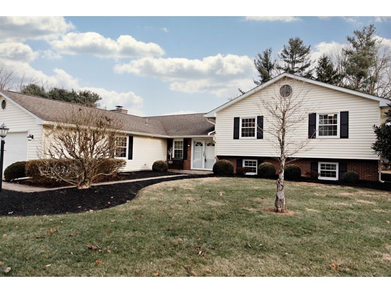 26 Timberlane Drive Chillicothe OH 45601 Residential - Main Photo