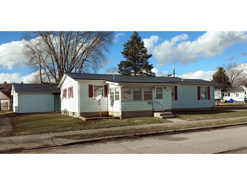 90 Jackson Ave. Chillicothe OH 45601 Residential - Main Photo