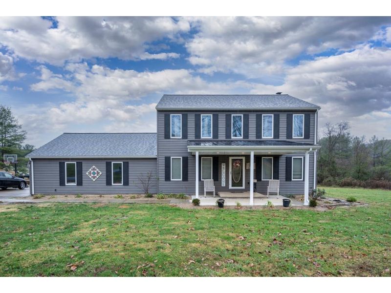 2267 Pennington Road Waverly OH 45690 Residential