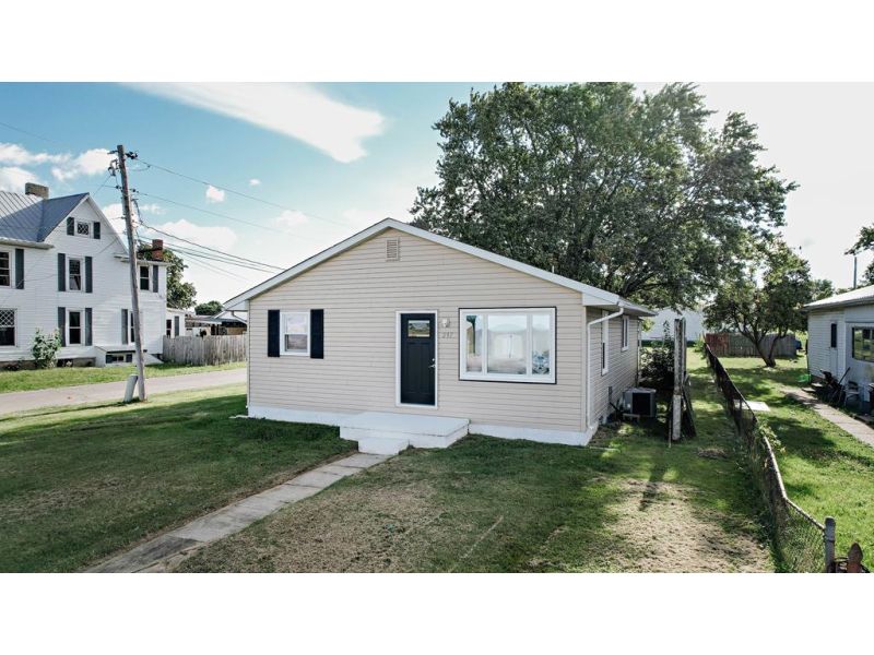 297 N 2ND ST Frankfort OH 45628 Residential - Main Photo