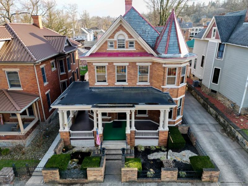 176 W Water Street Chillicothe OH 45601 Residential - Main Photo