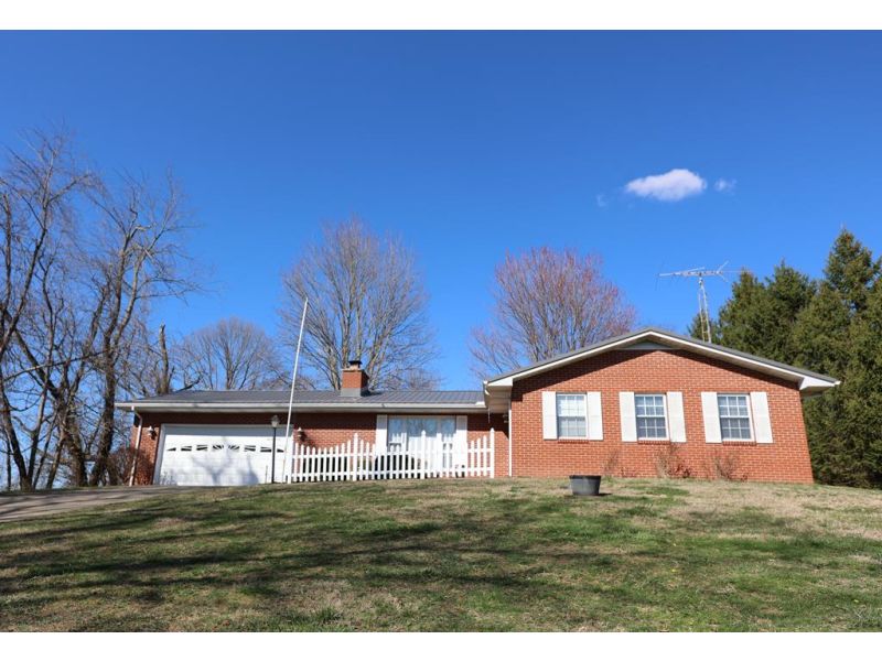 1411 Standpipe Road Jackson OH 45640 Residential