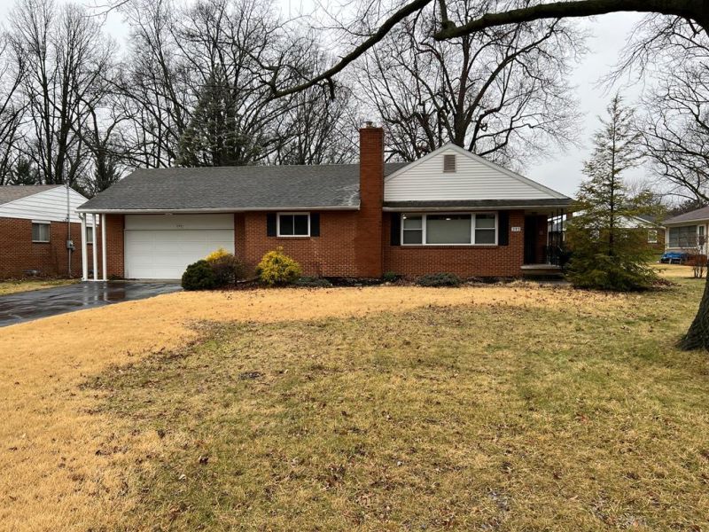 293 Siesta Dr. Marion OH 43302 Residential - Main Photo