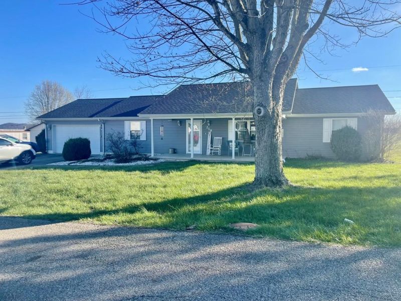 219 Circleview Drive Waverly OH 45690 Residential