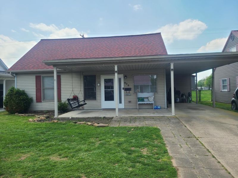 426 Hillside Ave. Waverly OH 45690 Residential