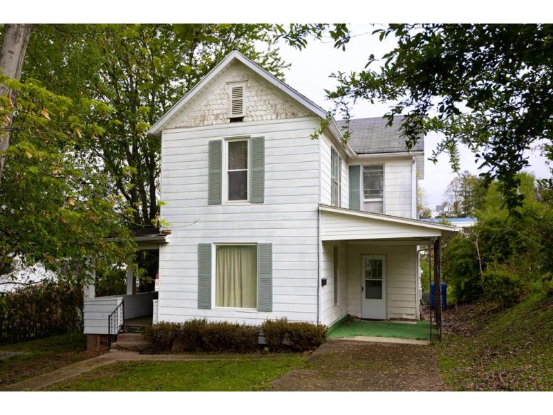 515 E 3RD ST Wellston OH 45692 Residential - Main Photo