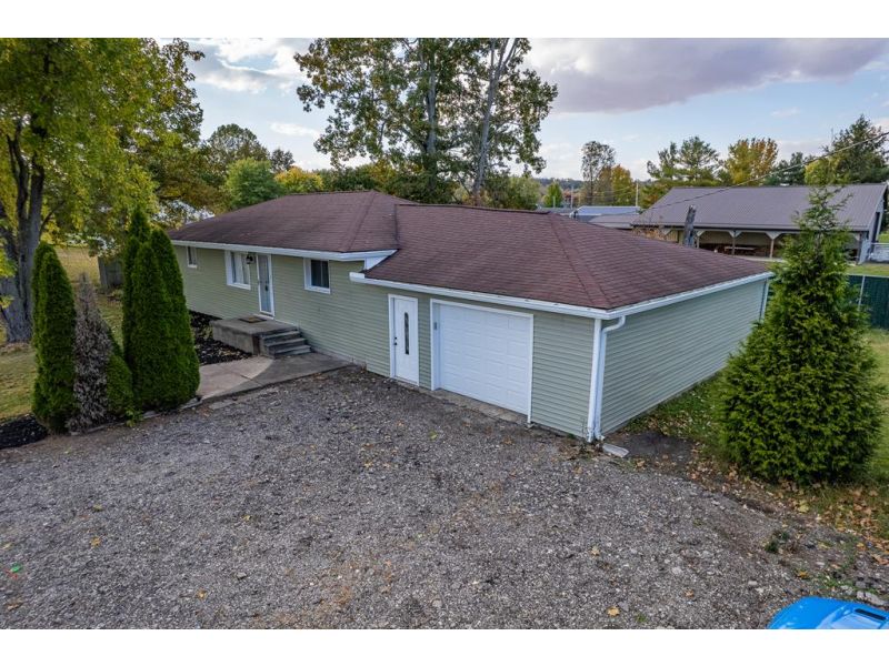 49 Camden Road Chillicothe OH 45601 Residential