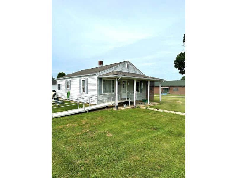 872 Kight Street Richmond Dale OH 45673 Residential