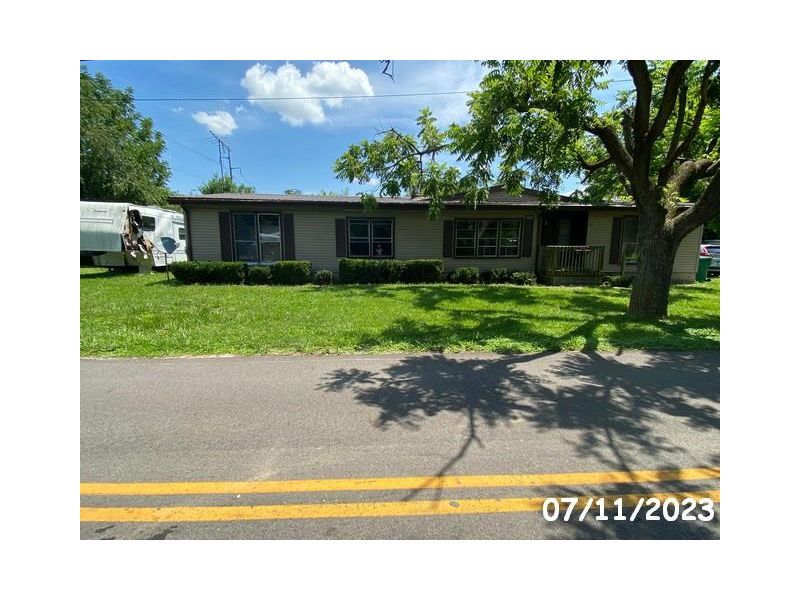 10 Allen Ave. New Holland OH 43145 Residential