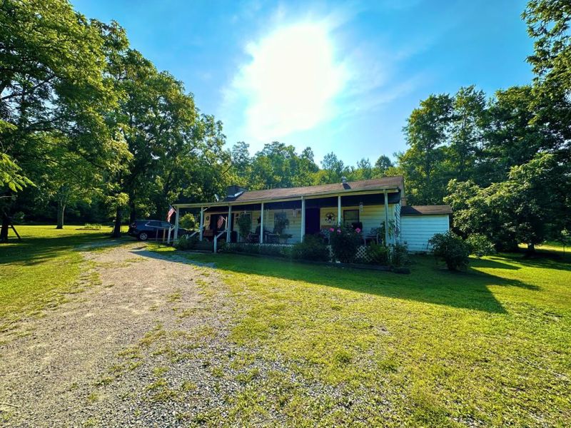 406 Schaeffer Road Waverly OH 45690 Residential