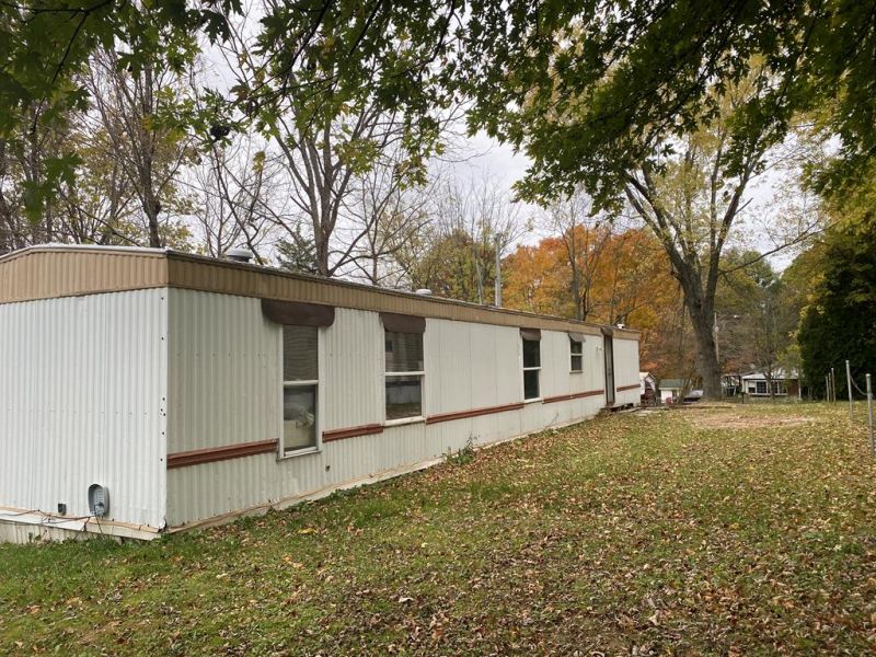 7013 Holiday Lane Hillsboro OH 45133 Residential - Main Photo