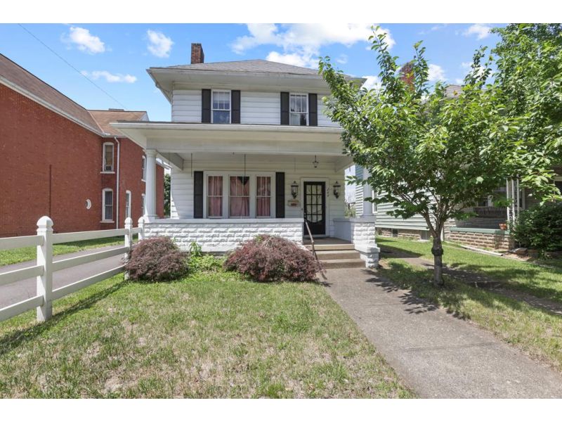 244 N High  Street Chillicothe OH 45601 Residential