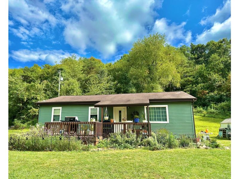 1706 Pleasant Hill Road Waverly OH 45690 Residential