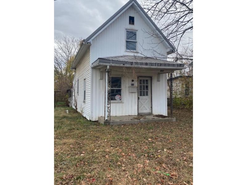 351 Walnut Street Circleville OH 43113 Residential - Main Photo