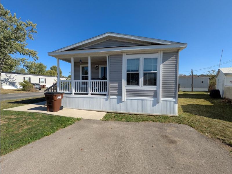 10610 E St. Rt. 762 Lockbourne OH 43137 Residential - Main Photo