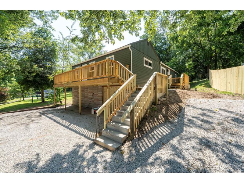 357 Adams Street Nelsonville OH 45764 Residential - Main Photo