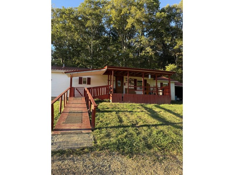 379 NW Mt. Tabor Road Waverly OH 45690 Residential - Main Photo