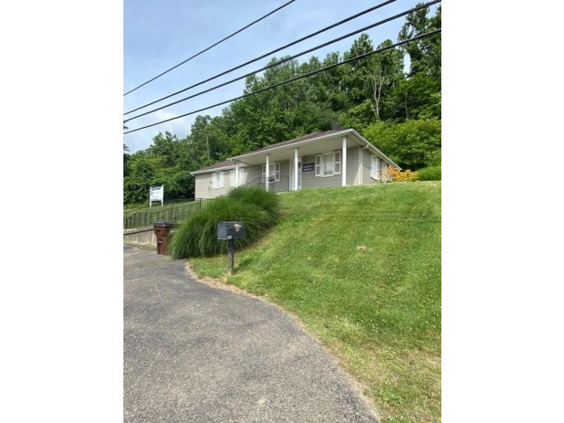 410 W Emmit Ave. Waverly OH 45690 Business Only - Main Photo