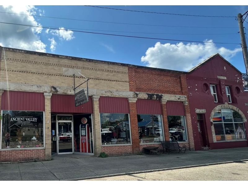 113 E Main  Street Bainbridge OH 45612 Business Only - Main Photo