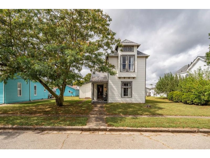 411 Walnut Street Waverly OH 45690 Residential - Main Photo