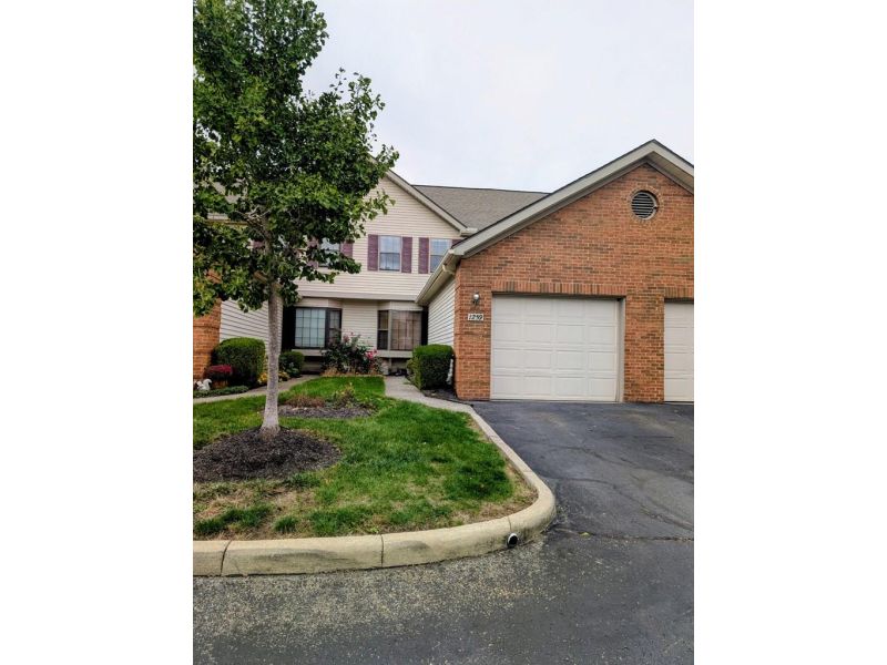 1259 Somerset Way Pickerington OH 43147 Residential - Main Photo