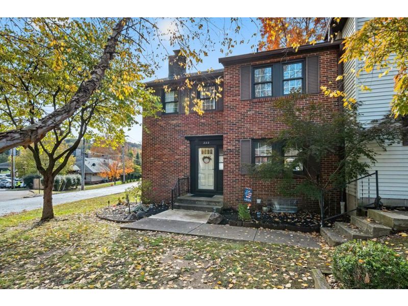 222 St. Clair Drive Chillicothe OH 45601 Residential