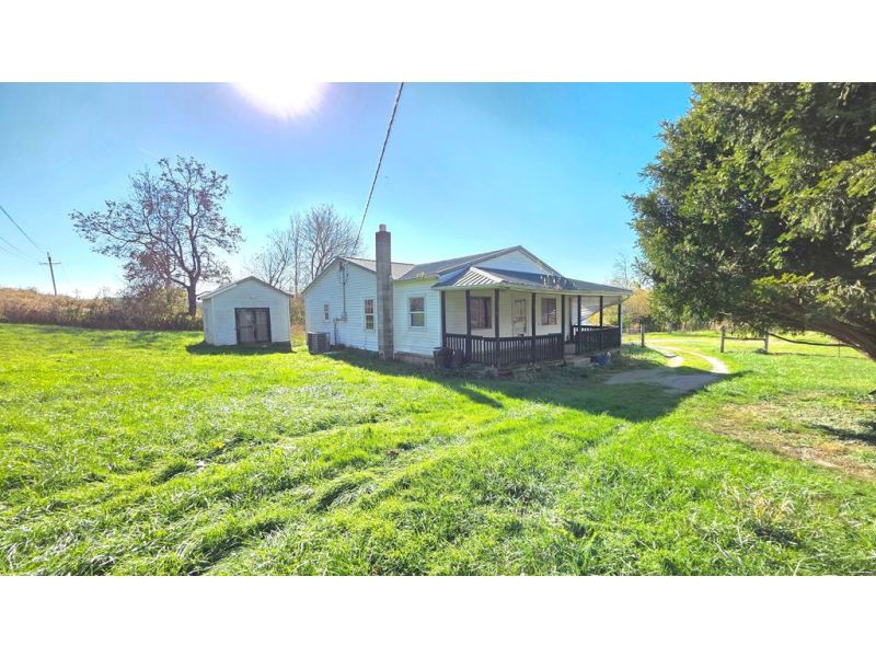 10652 St. Rt. 41, N. Bainbridge OH 45612 Residential - Main Photo