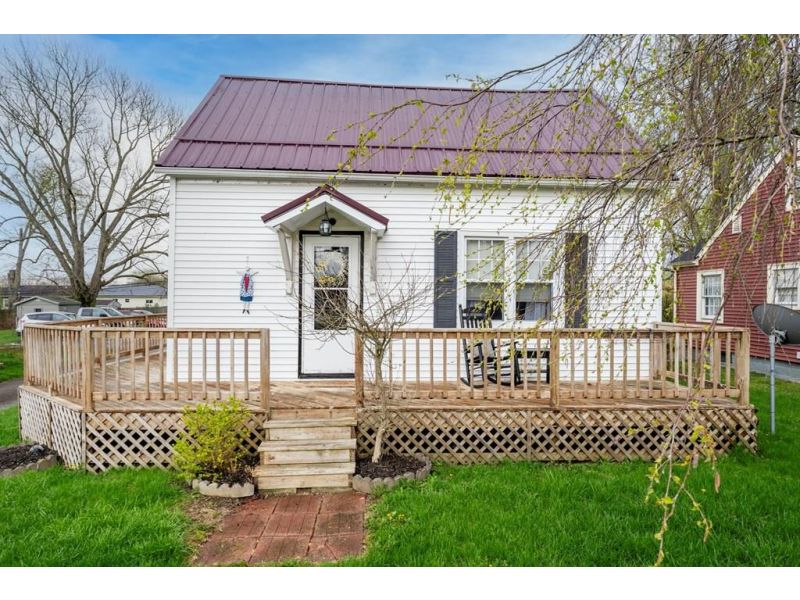 417 E Main  Street Leesburg OH 45135 Residential - Main Photo