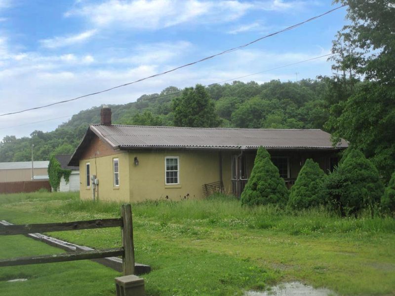 2096 Lunbeck Road Chillicothe OH 45601 Residential - Main Photo