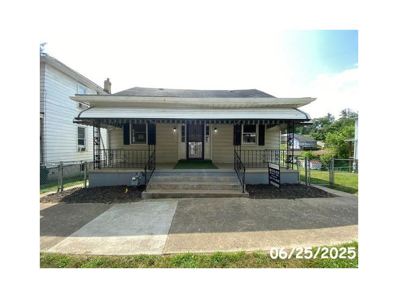 345 Fort Street Nelsonville OH 45764 Residential - Main Photo