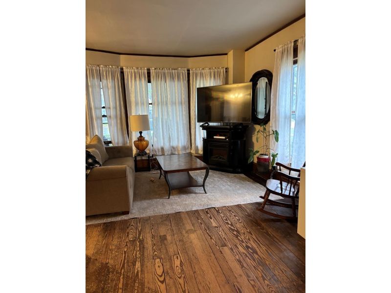 130 W Springfield Street Frankfort OH 45628 Residential - Photo 4